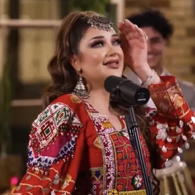 دانلود آهنگ به چشمانت نظر دارم غزال عنایت از اینستا آهنگ